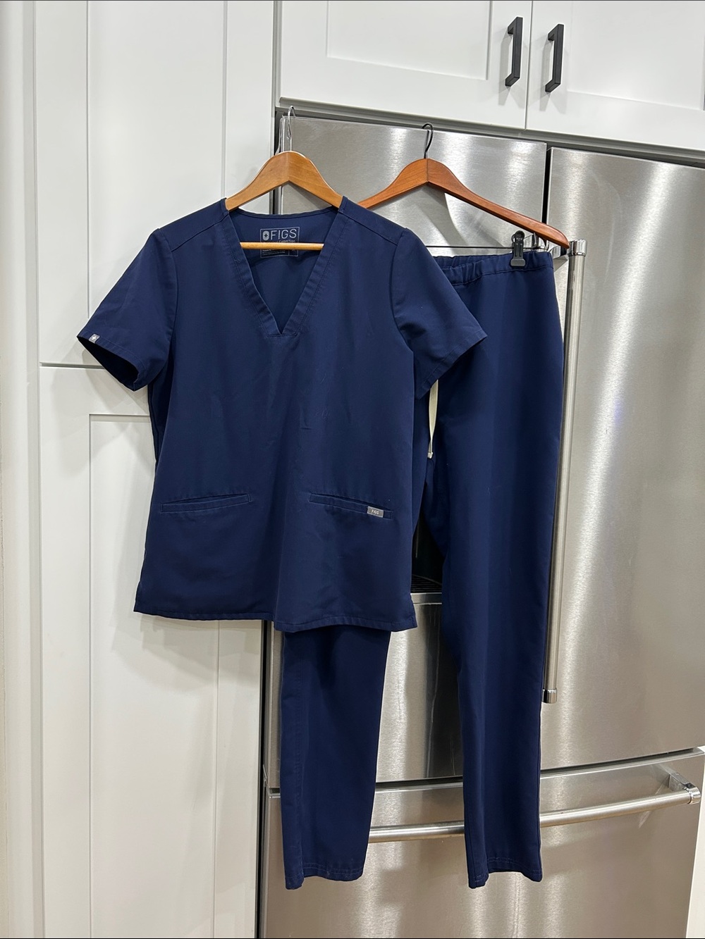 FIGS Scrub Top and Scrub Pants SET in navy blue
